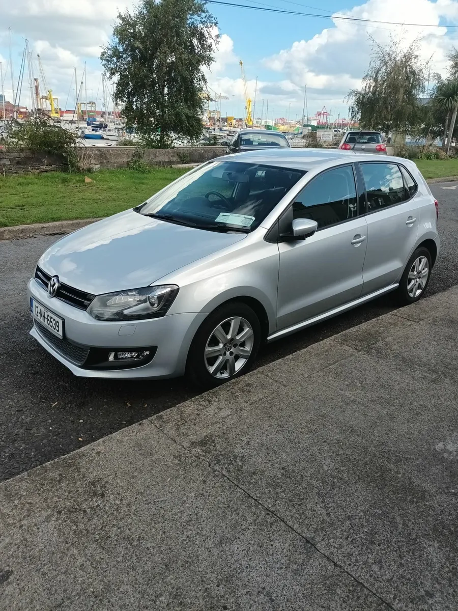 Volkswagen Polo 2012 automatic - Image 1