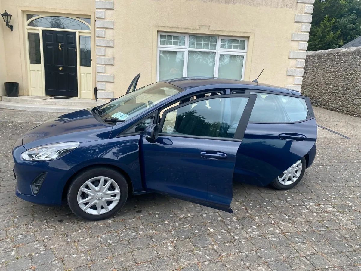 Ford Fiesta 2019 - Image 4