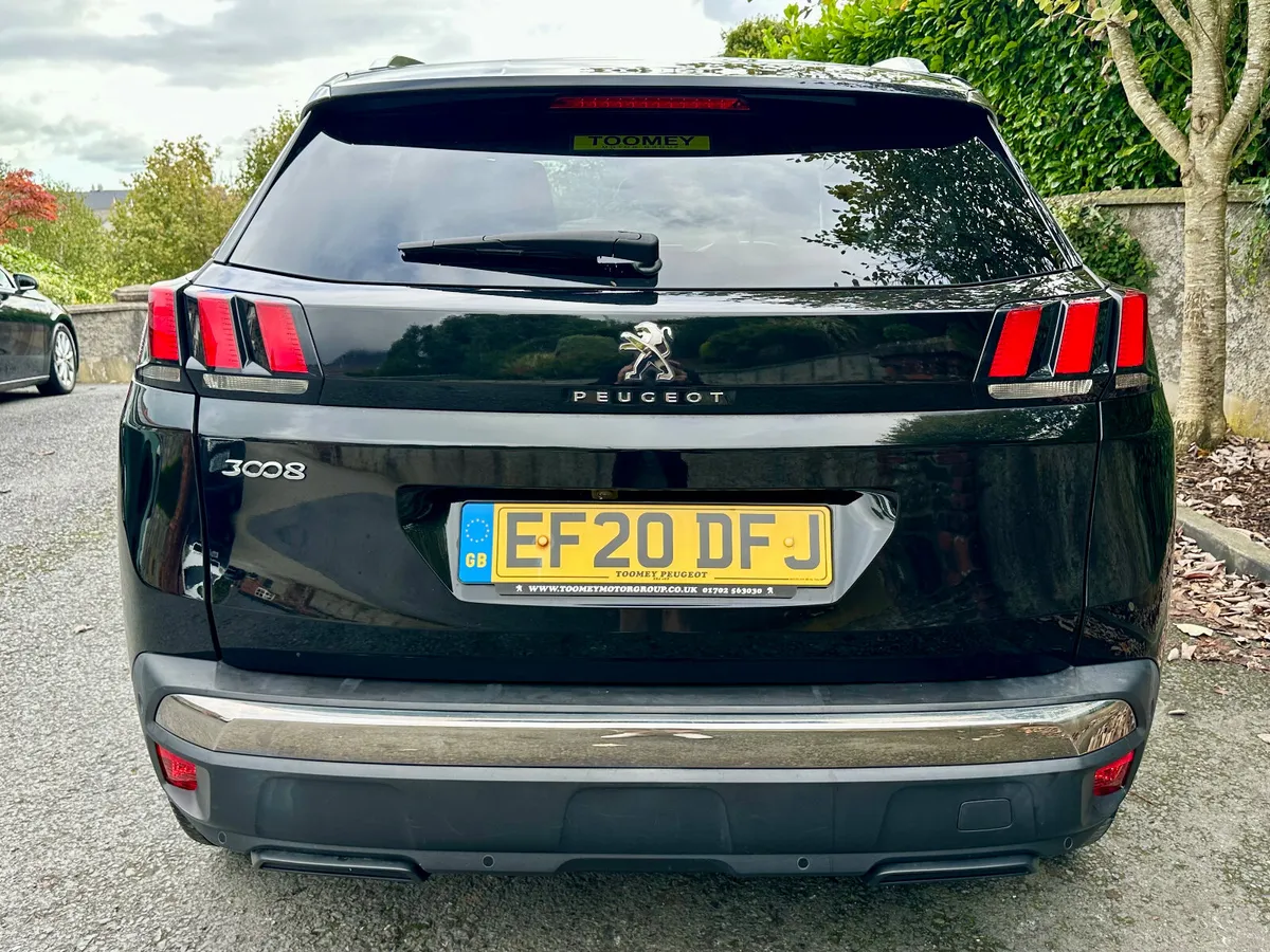 Peugeot 3008 1.5 Diesel ALLURE 2020 - Image 4