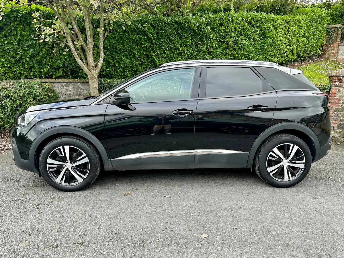 Peugeot 3008 1.5 Diesel ALLURE 2020 - Image 2