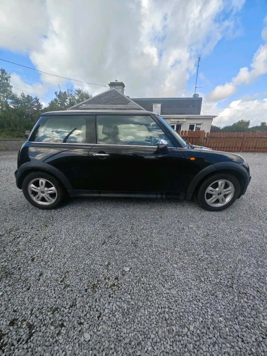 Mini One - Image 3