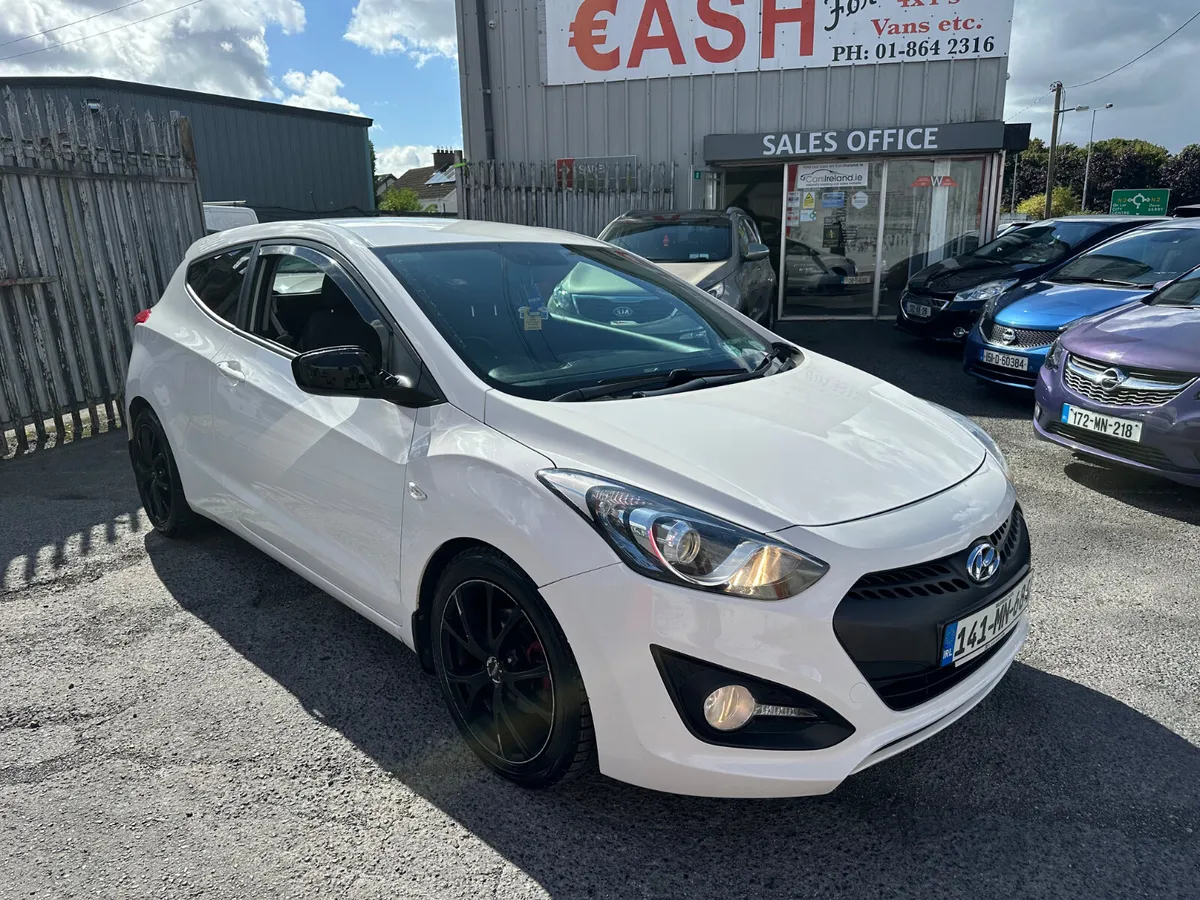 Hyundai i30 CarVan 1.4 Diesel DOE - Image 2