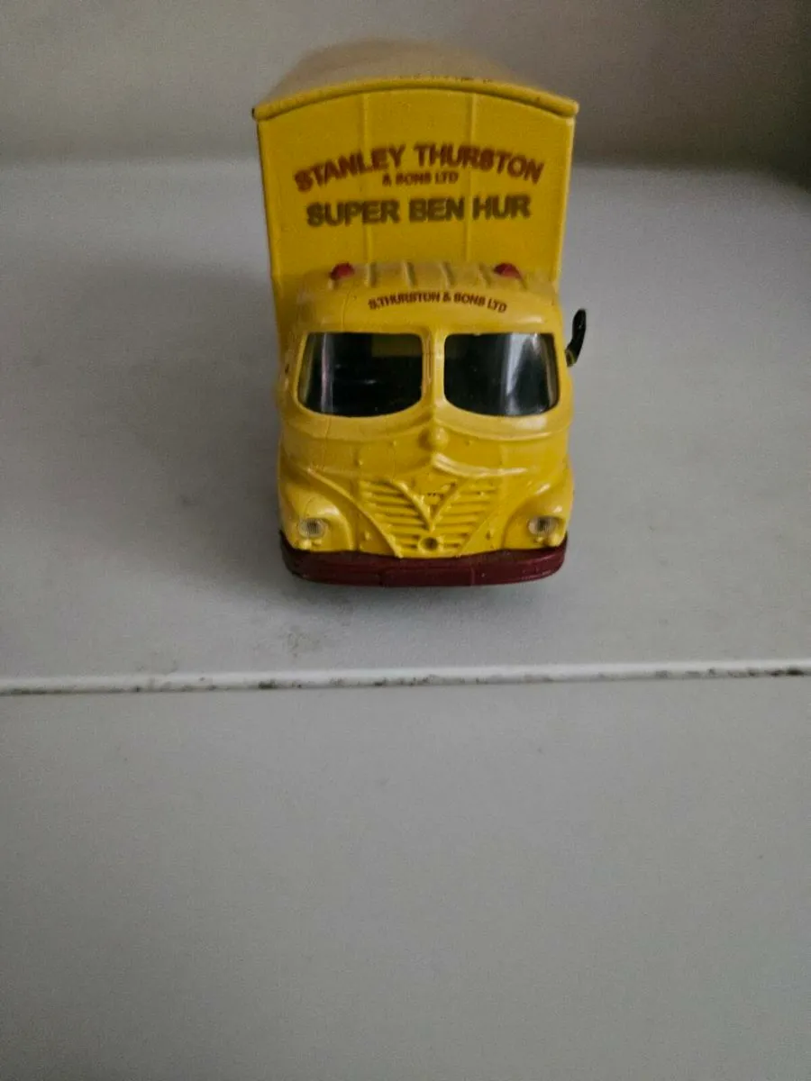 Corgi Code3 Truck 1.50 - Image 2