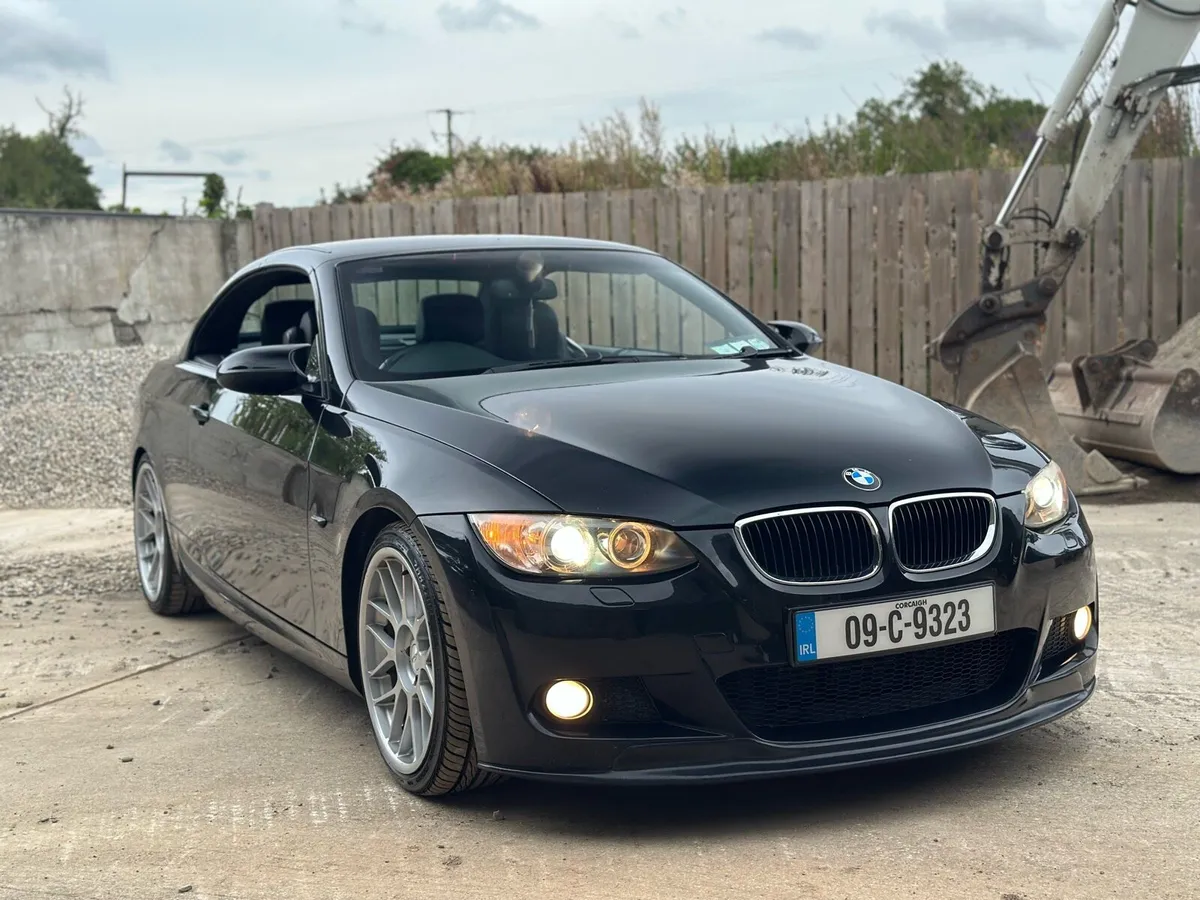 2009 BMW 320d E93 M-SPORT HARD TOP CONVERTIBLE - Image 3