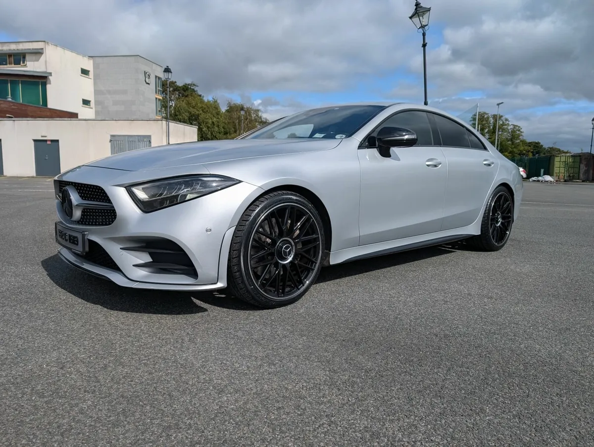 MERCEDES CLS AMG 300D - Image 2