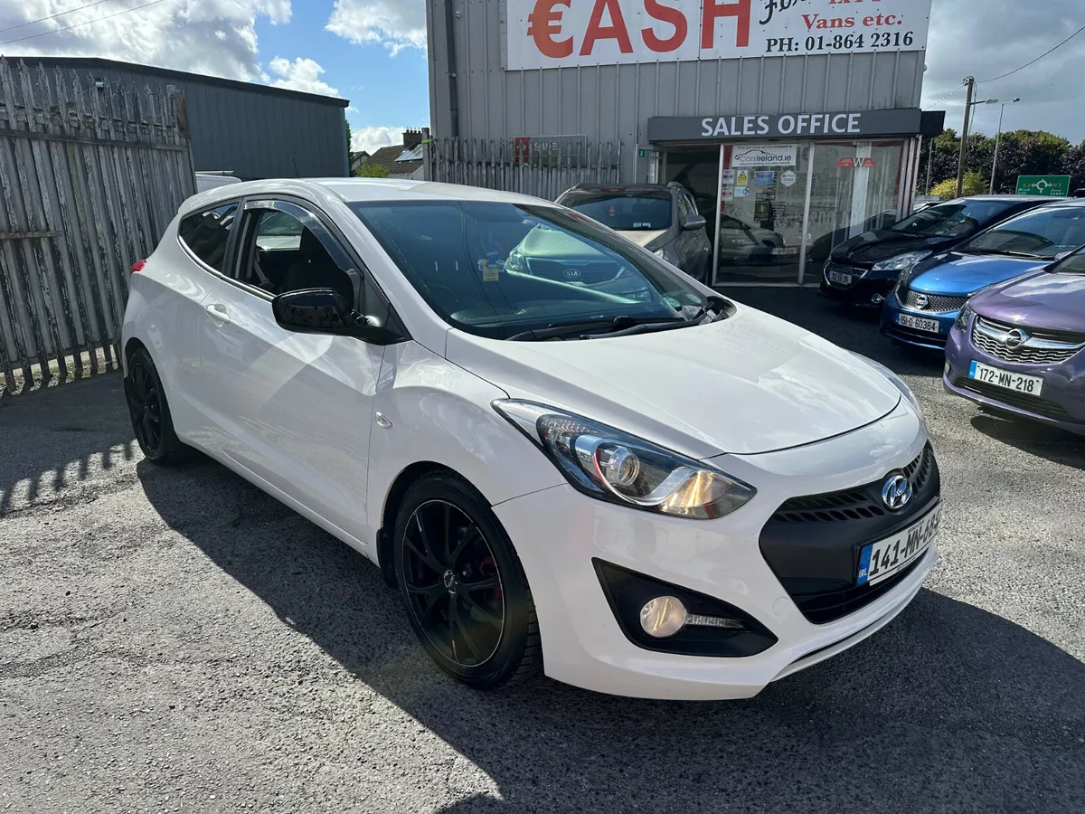 Hyundai i30 CarVan 1.4 Diesel DOE - Image 1