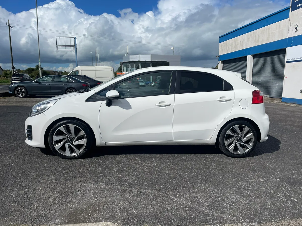 Kia Rio 2016//DIESEL//EXCELLENT CONDITION - Image 3