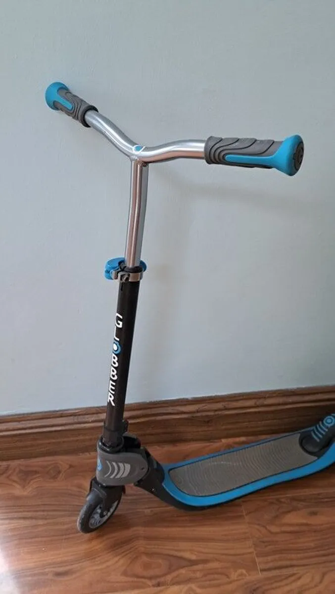 Globber Flow Foldable Scooter - Image 2