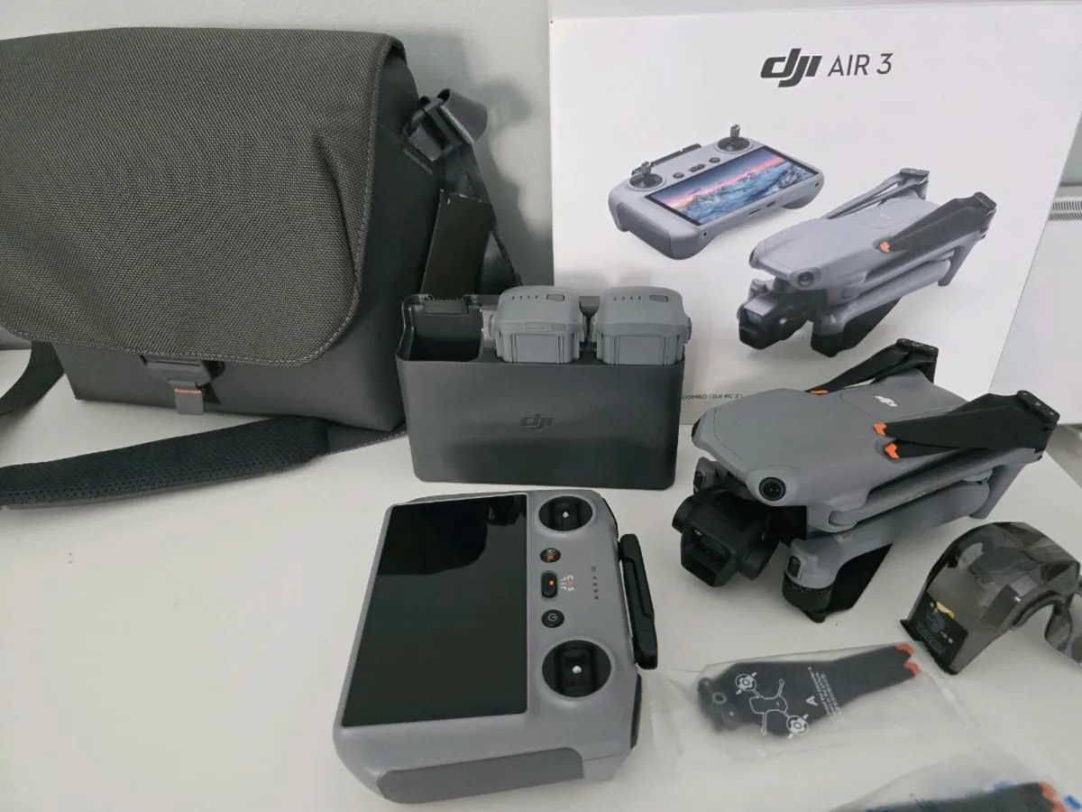 DJI air 3 drone fly more combo - Image 2
