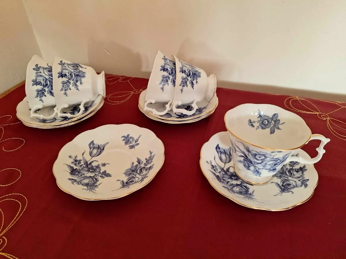 Royal Albert Bone China Tea Set - Image 4