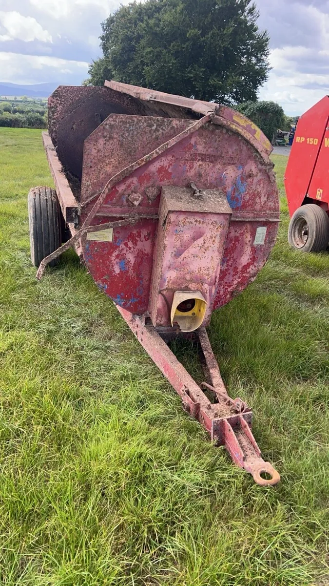 Dung spreader - Image 2