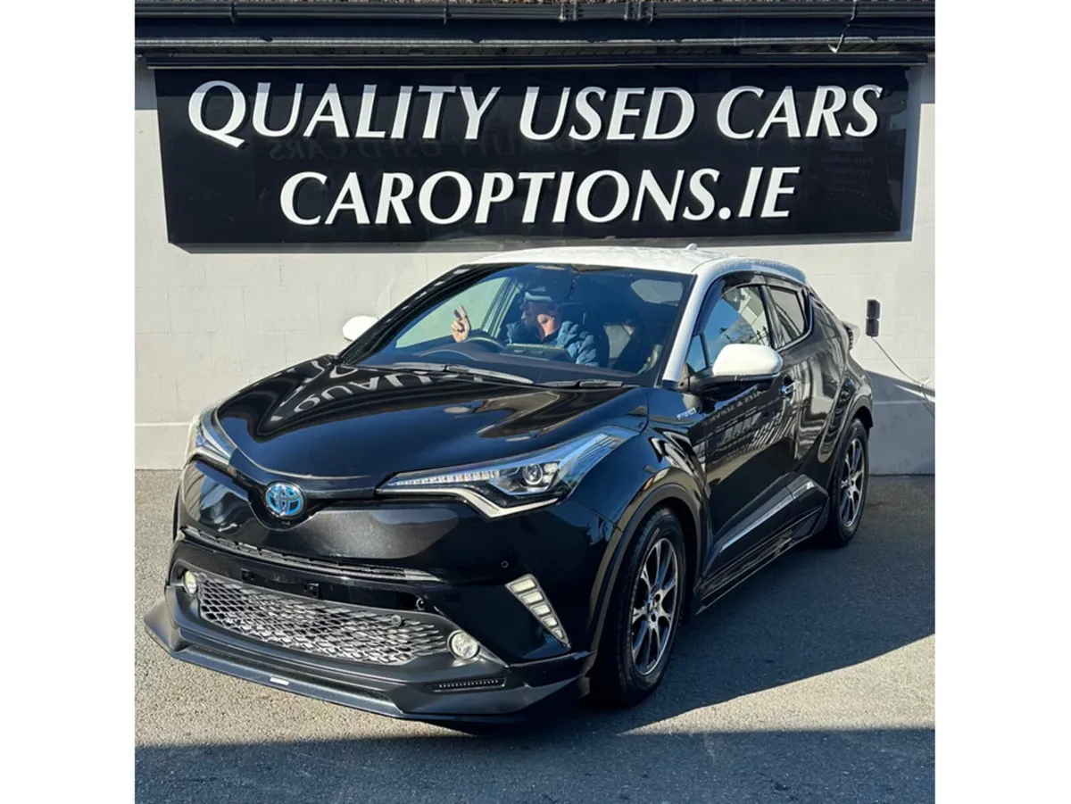 Toyota C-HR C-HR 1.8 HYBRID SPORT//FULLY LOADED//N - Image 4