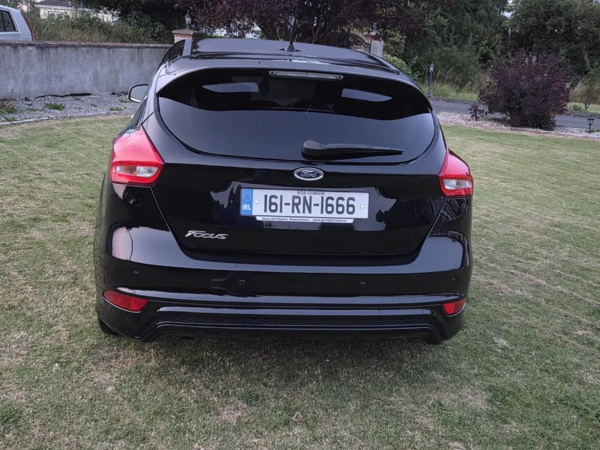 Ford Focus 2016 - Image 2