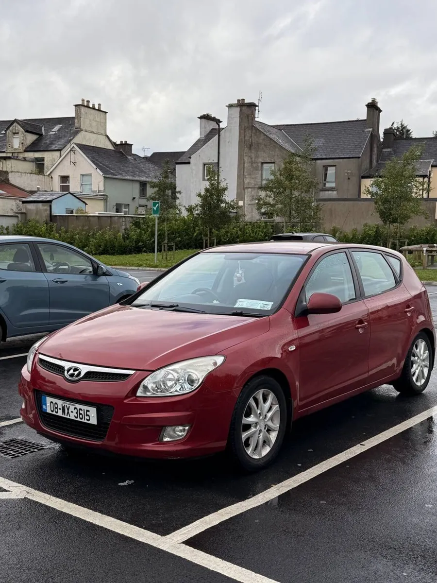 Hyundai i30 1.6 CRDi Diesel – 2008 - Image 1
