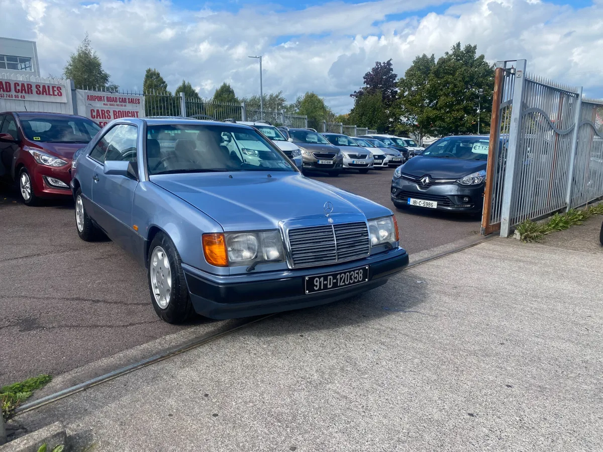Mercedes-Benz C-Class 1991 AUTOMATIC - Image 1