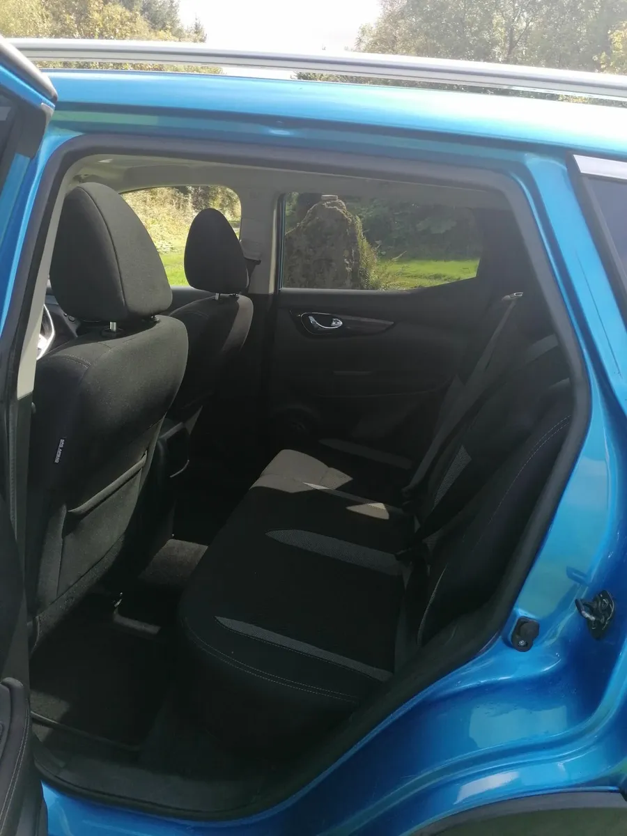 Nissan Qashqai 2018 - Image 3