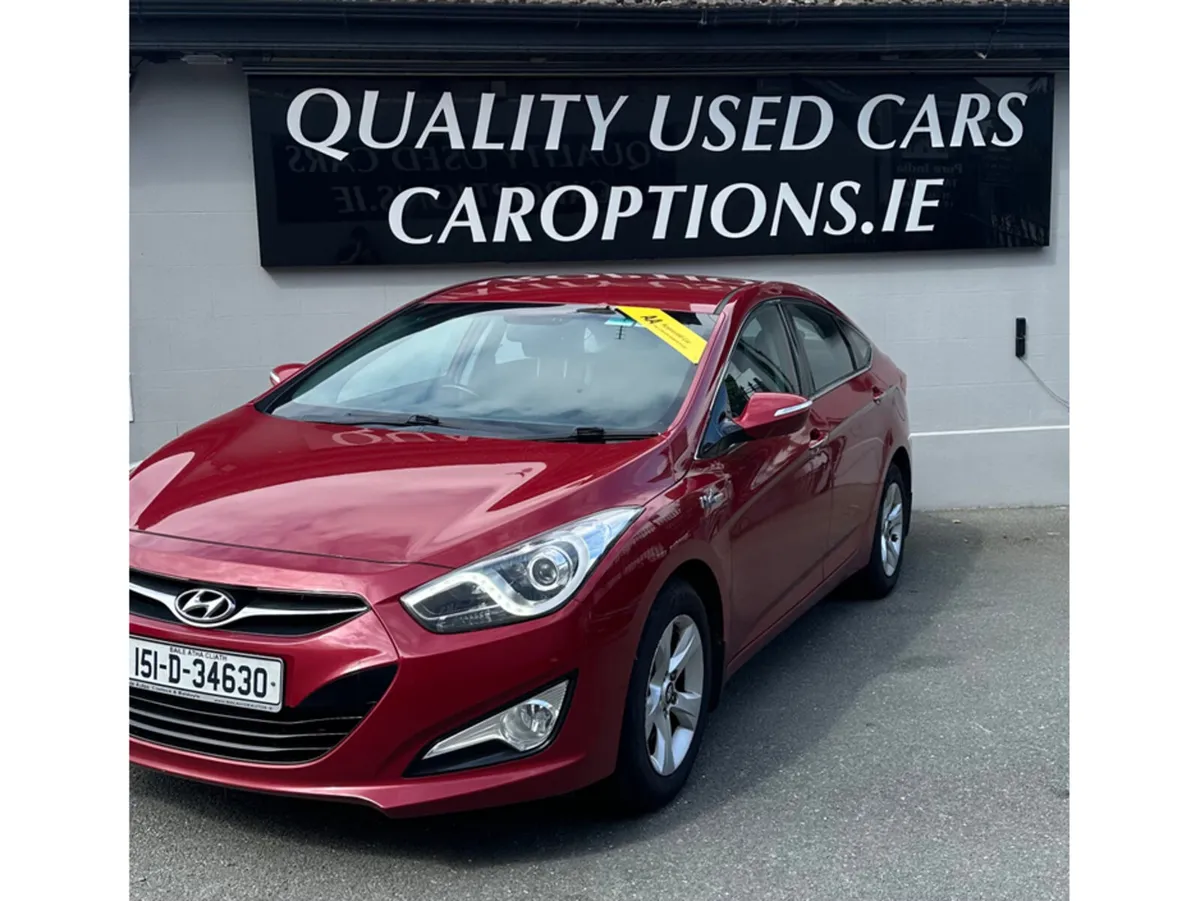Hyundai i40 SALOON EXECUTIVE 4DR//ONLY 200 TAX// - Image 4
