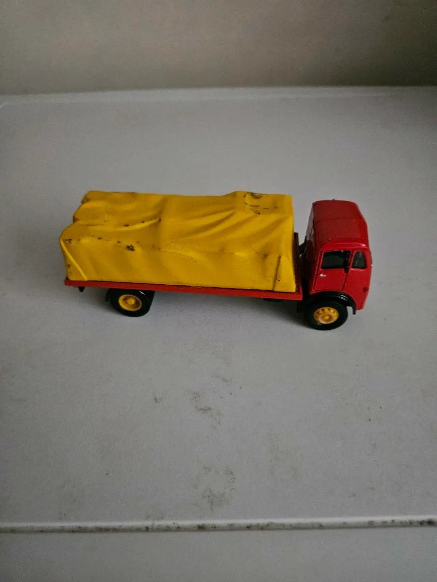 Corgi Circus Fair Ground Code3 Truck 1.50 - Image 3