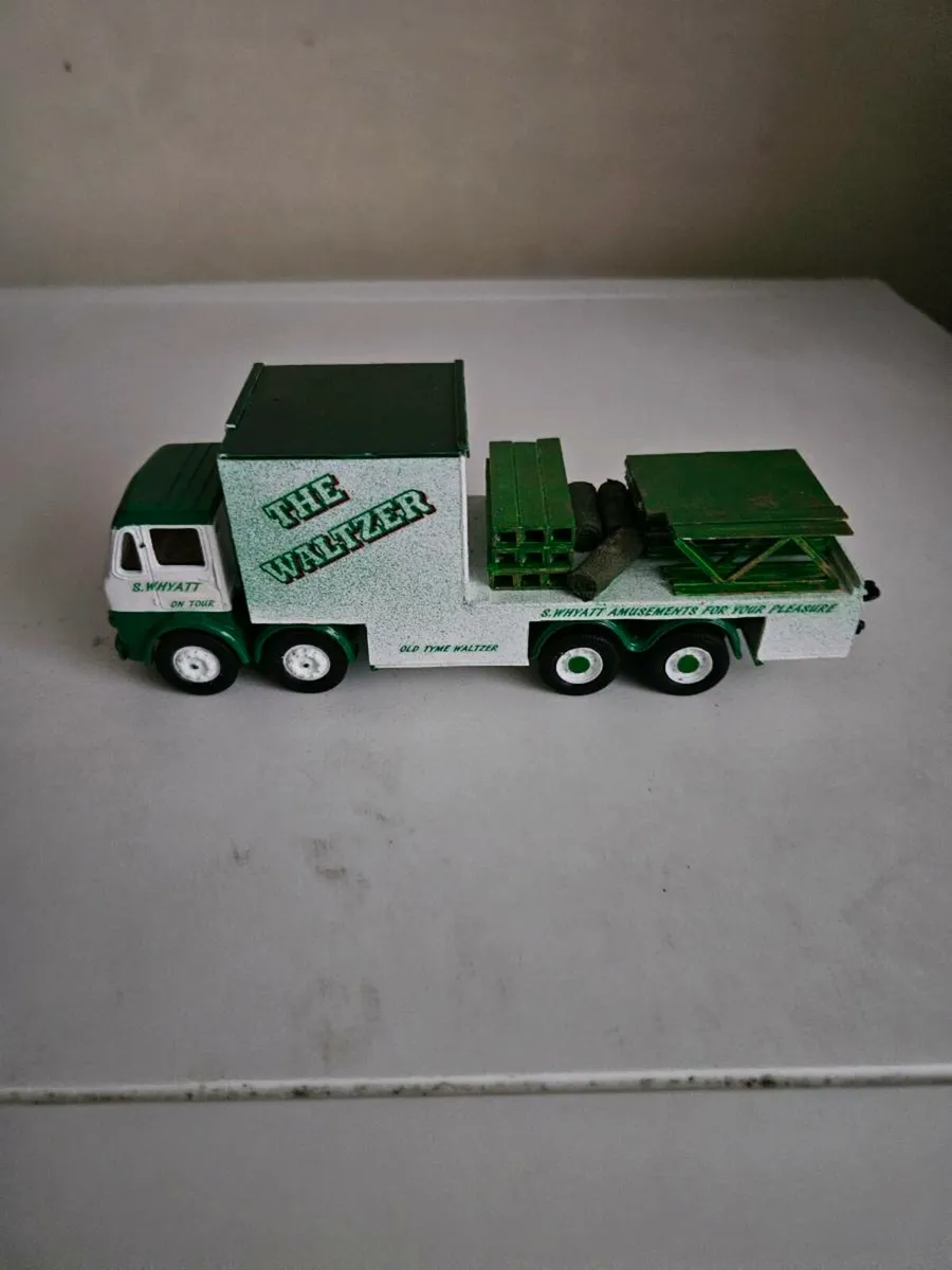 Corgi Circus Fair Ground Code3 Truck 1.50 - Image 2