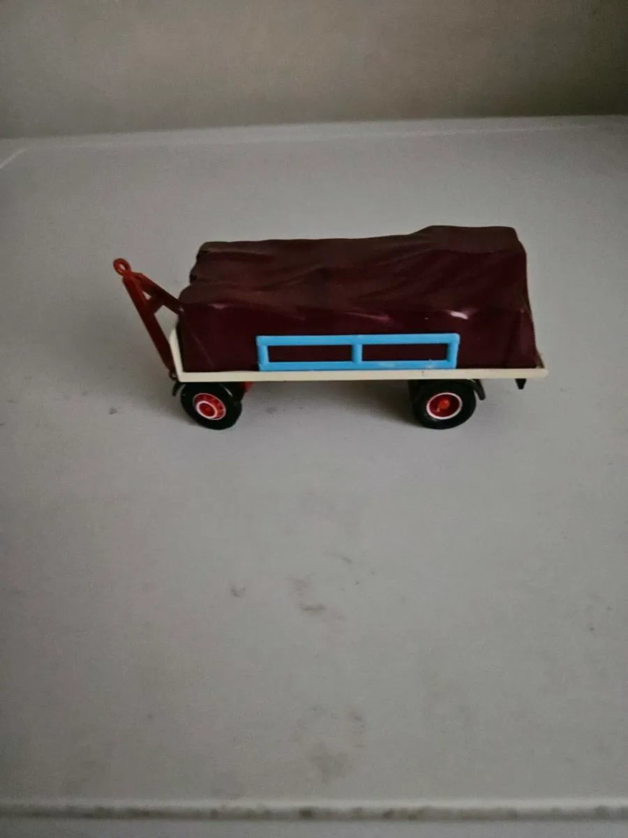 Corgi Circus Fair Ground Code3 Trailer 1.50 - Image 2
