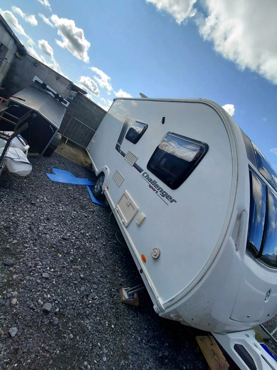 Caravan - Image 2