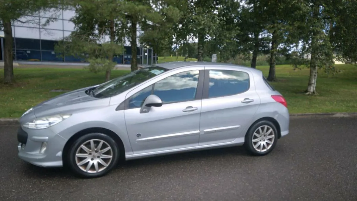 Peugeot 308 HDI. Very Low Mileage & NCT 26 - Image 1