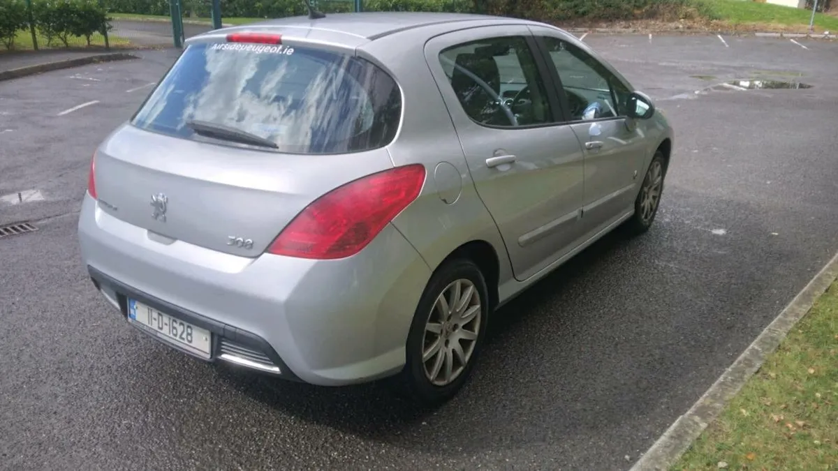 Peugeot 308 HDI. Very Low Mileage & NCT 26 - Image 2