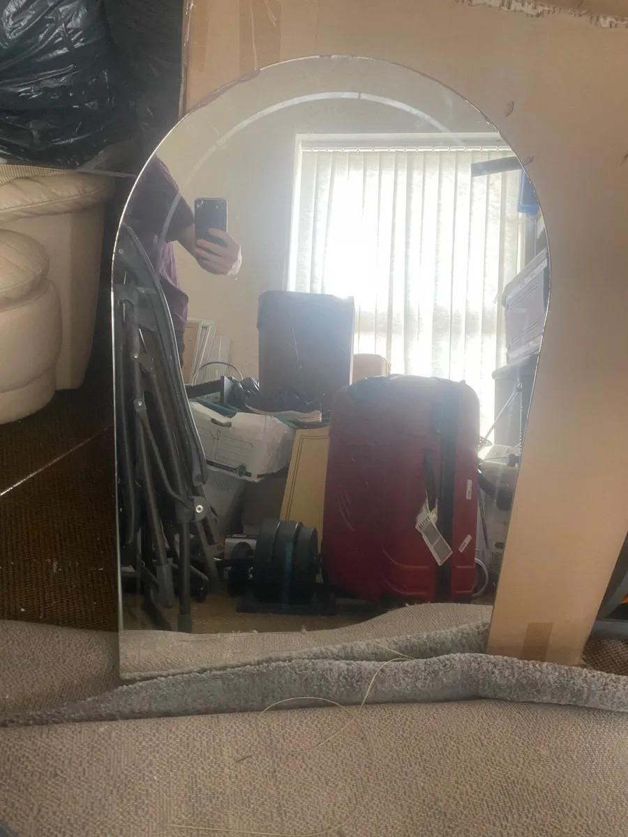 Mirrors - Image 2