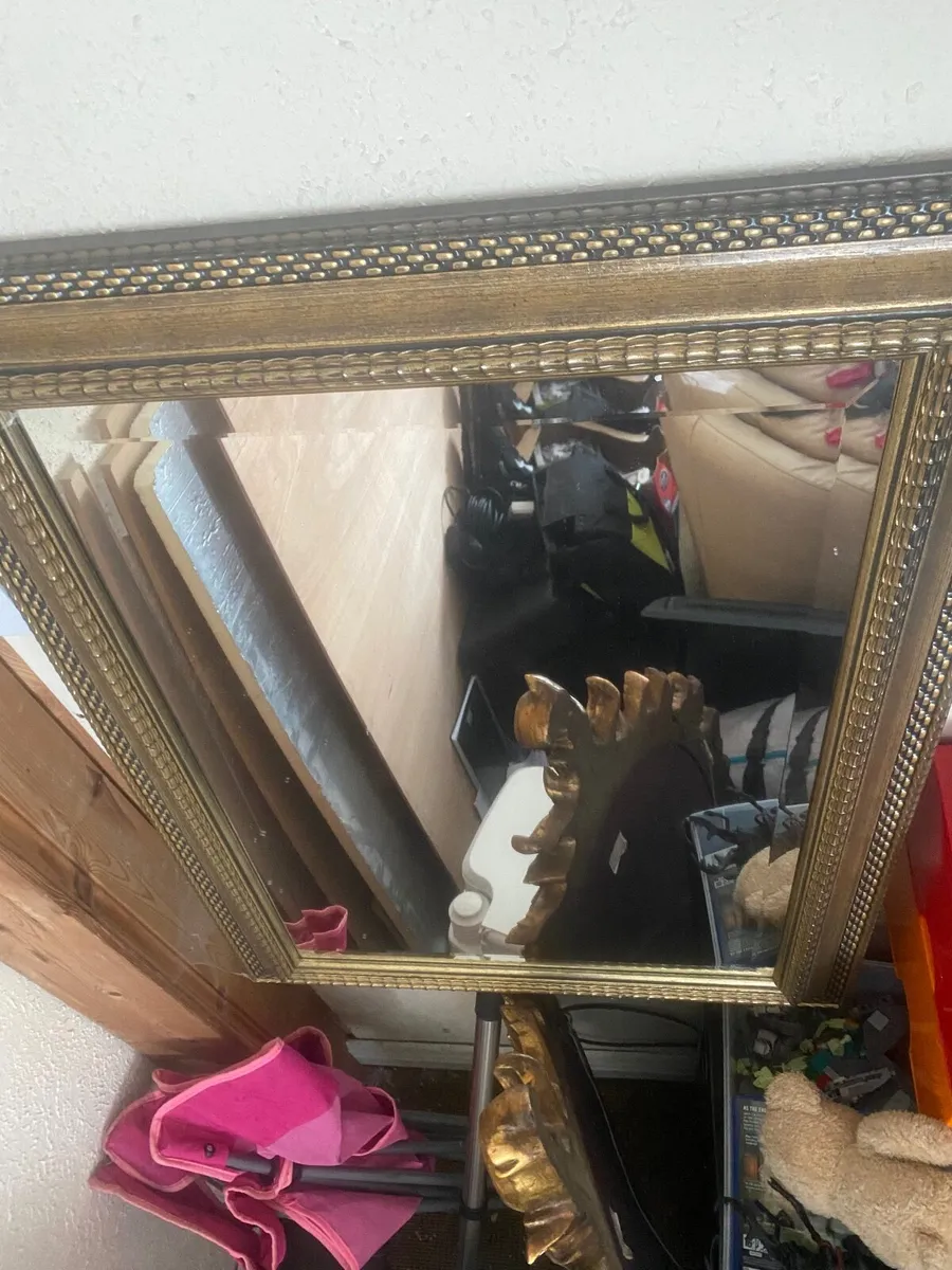 Mirrors - Image 3