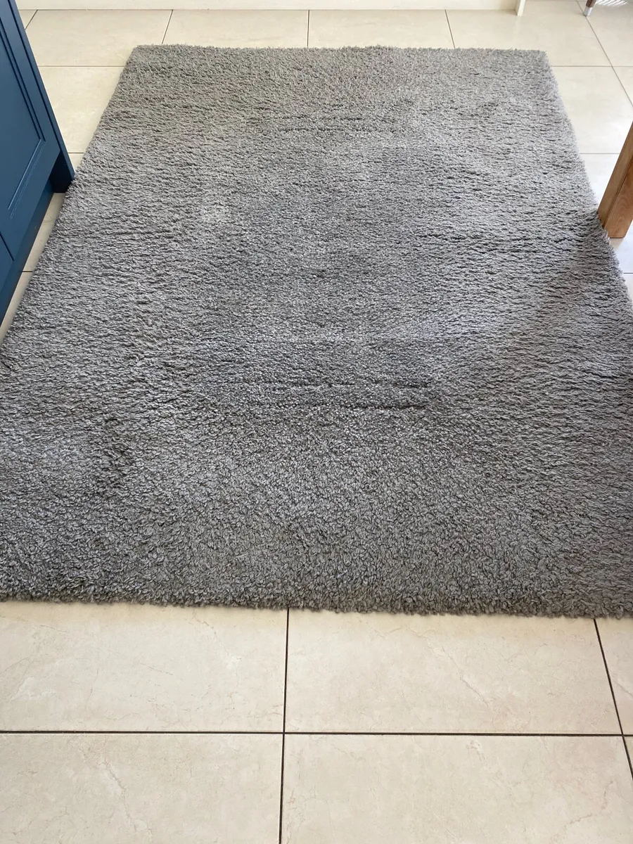 Silver grey rug - Image 1