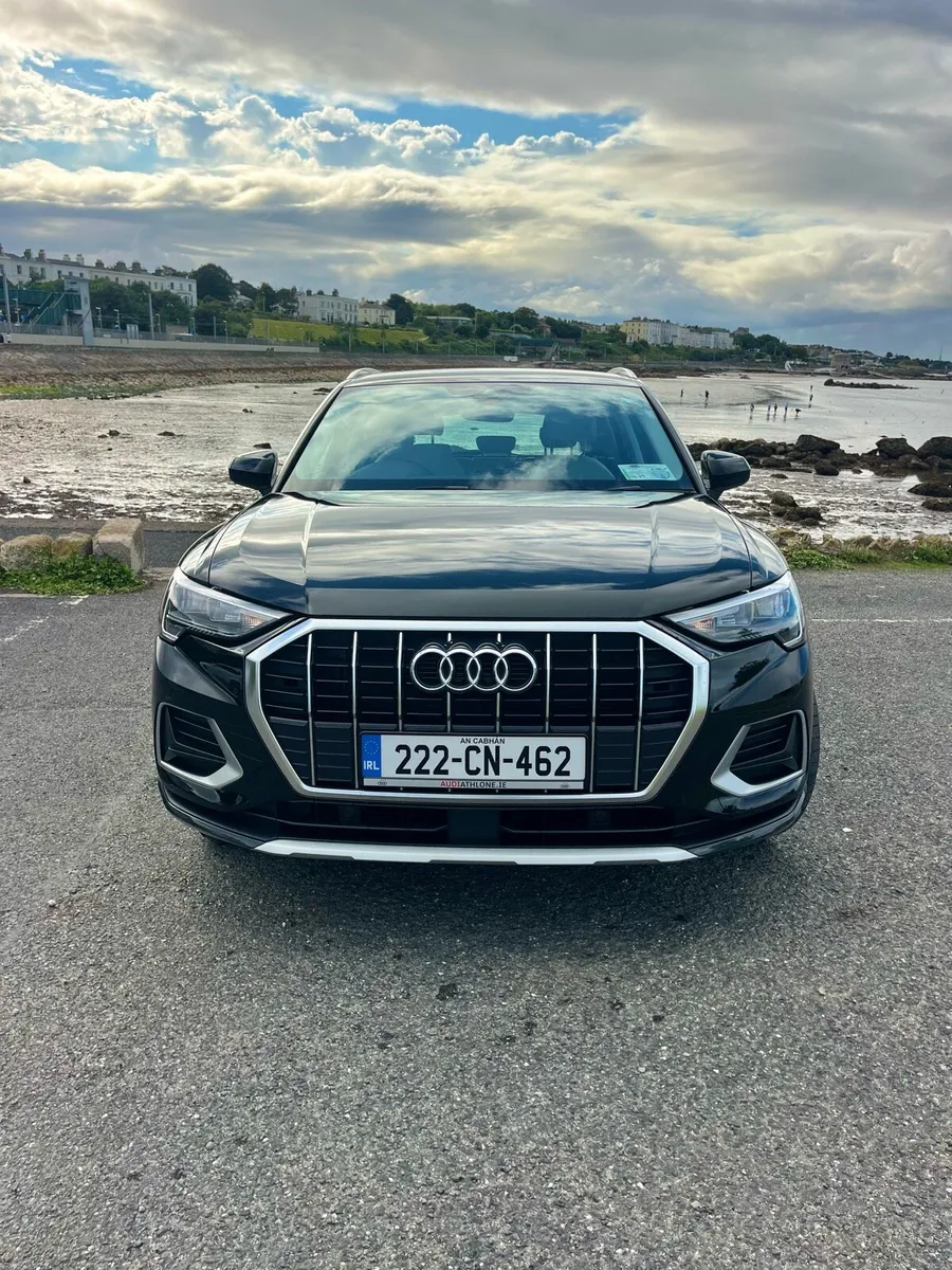 2022 Audi Q3 SE 35 TDI S-tronic – 39,000km - Image 2