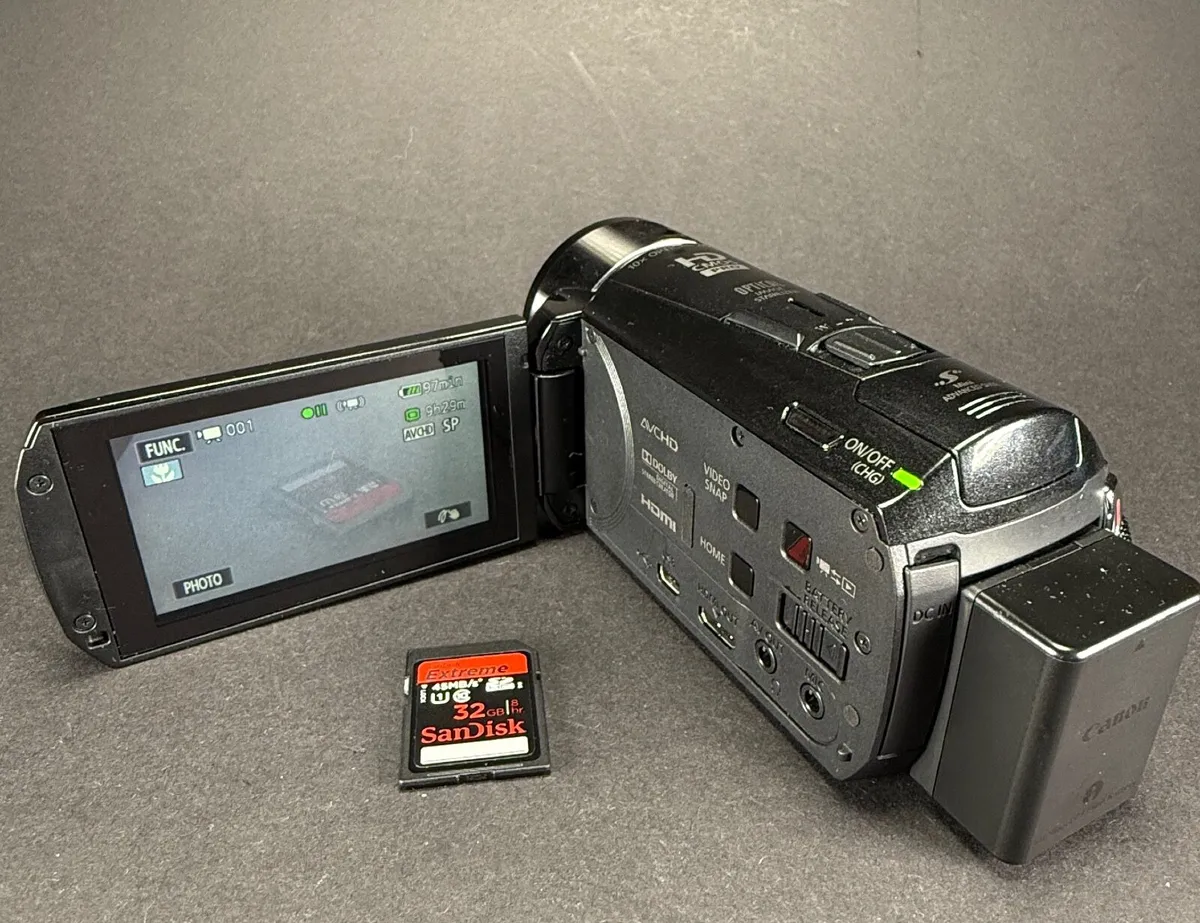 Canon Legria Hfm52 Digital Camcorder - Image 3