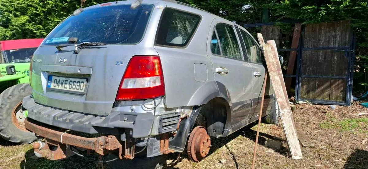 Kia Sorento Diesel Jeep- Engine & Gear box excelle - Image 2