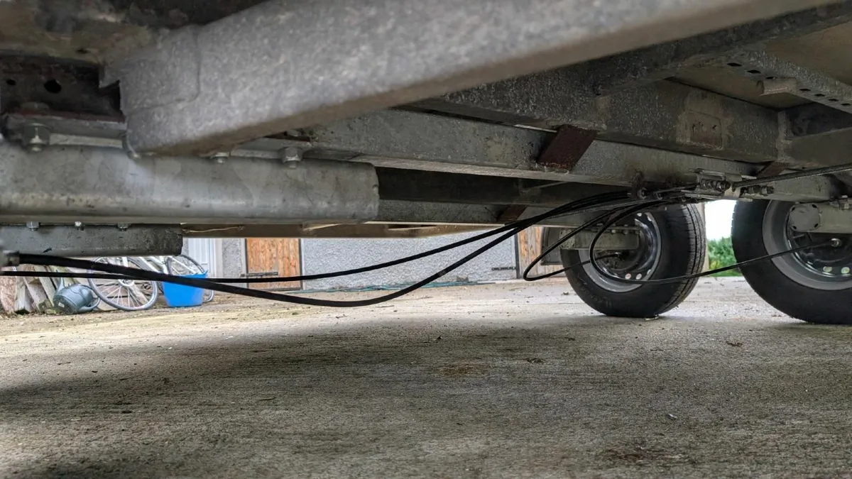 Covered Box Trailer Car/Motorbike/Quad Transporter - Image 4