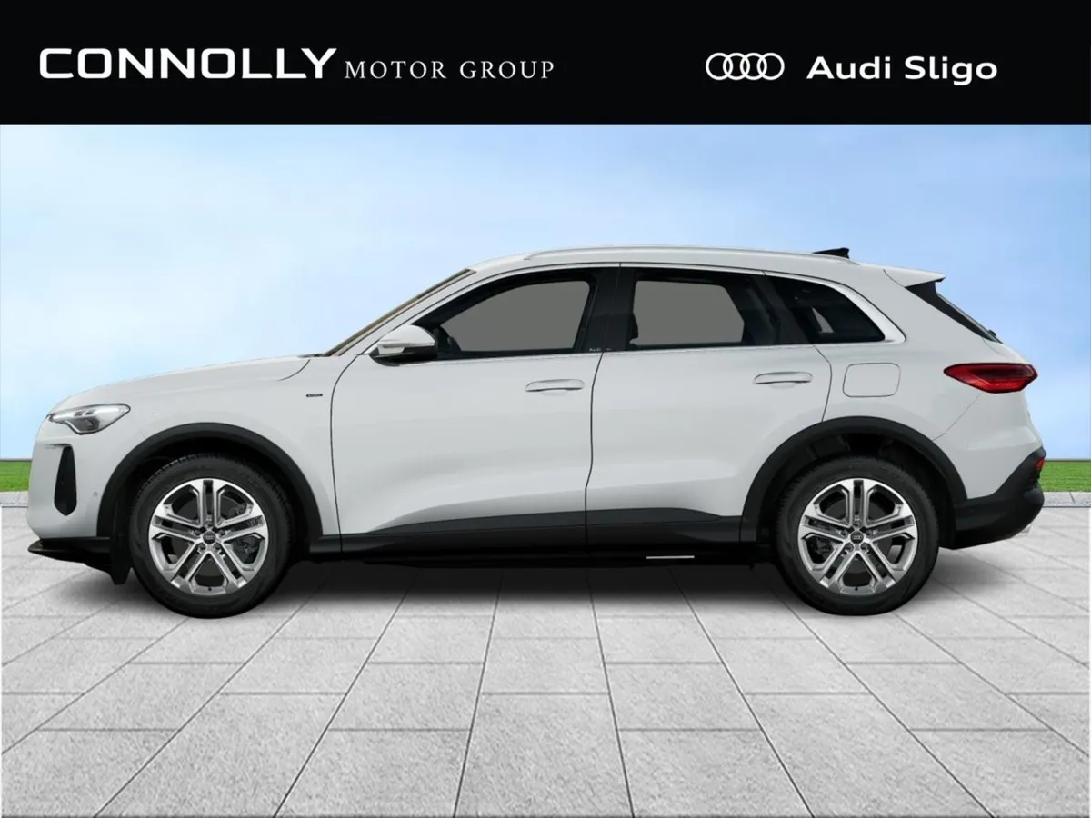 Audi Q5 SE SUV Petrol Plug-in Hybrid  order Now f - Image 4