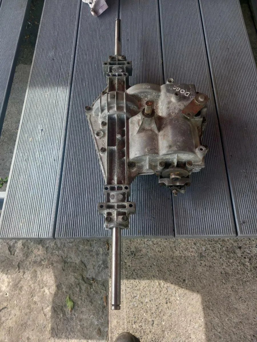 Castlegarden/peerless manual gearbox for sale - Image 2
