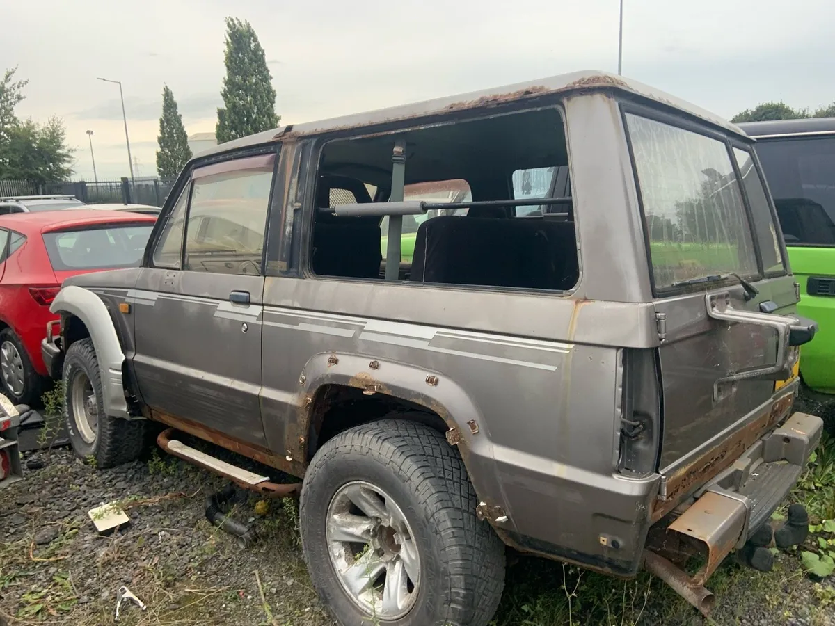Isuzu trooper 2.8 parts - Image 1