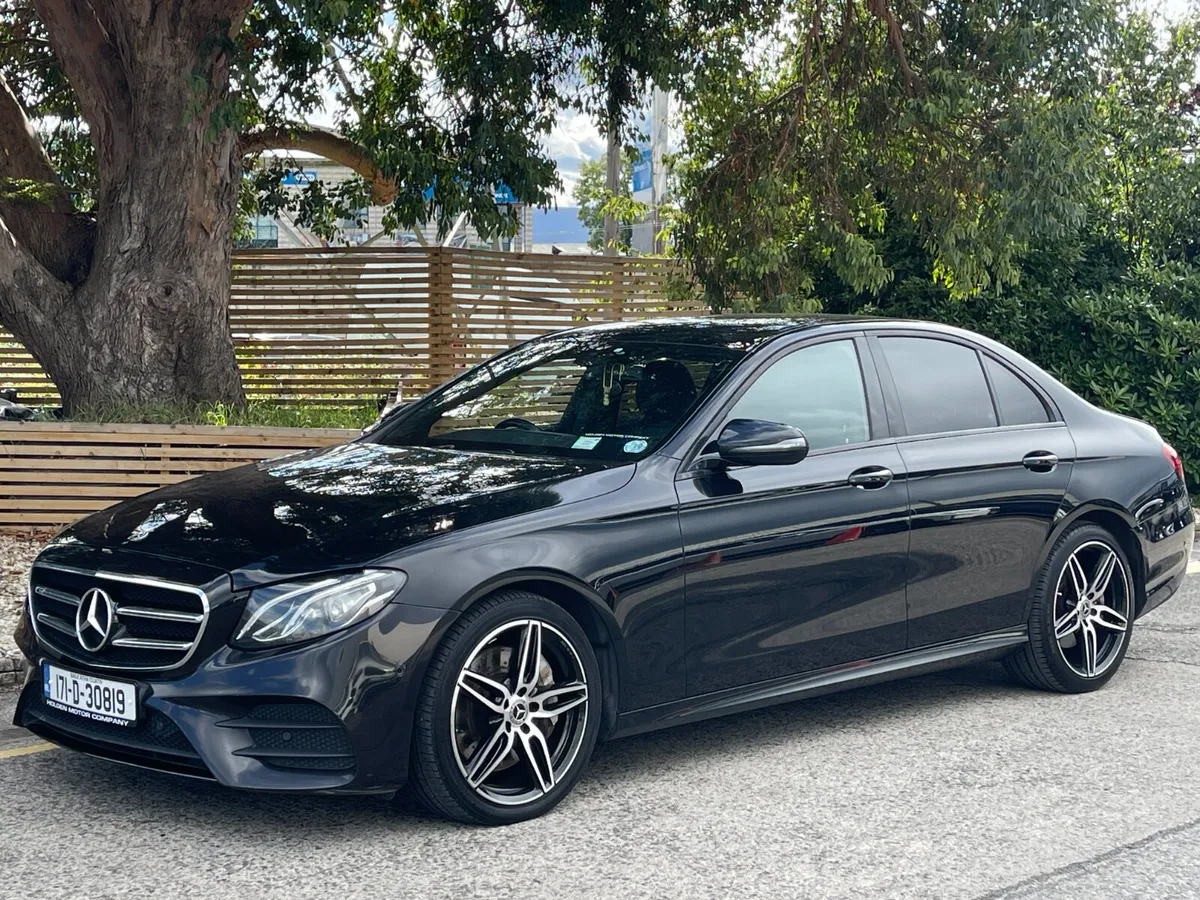 2017 Mercedes-Benz E-Class..AMG LINE..2 KEYS - Image 3