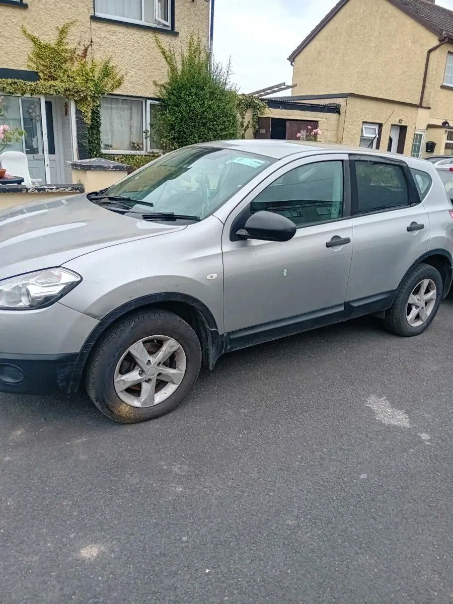 Car - Image 3
