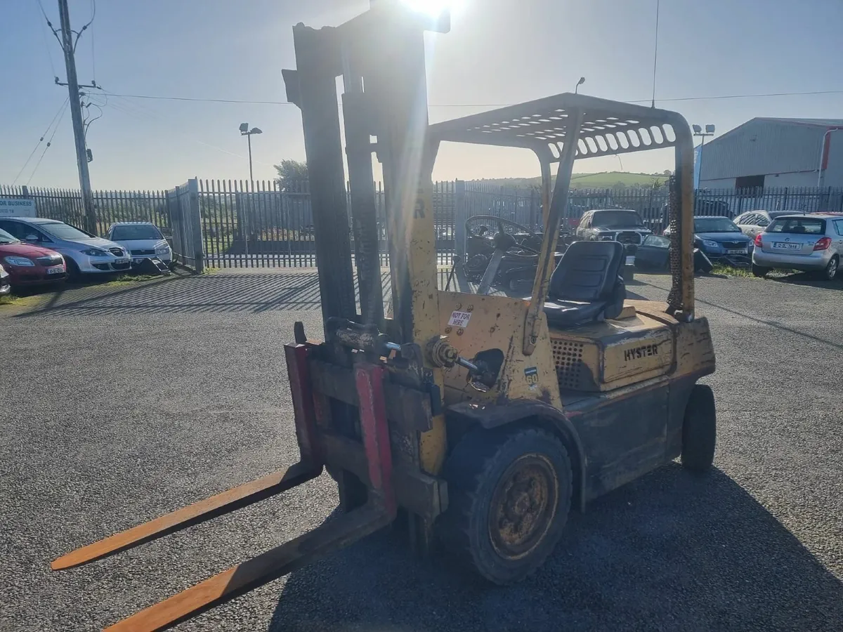 Forklift - Image 2