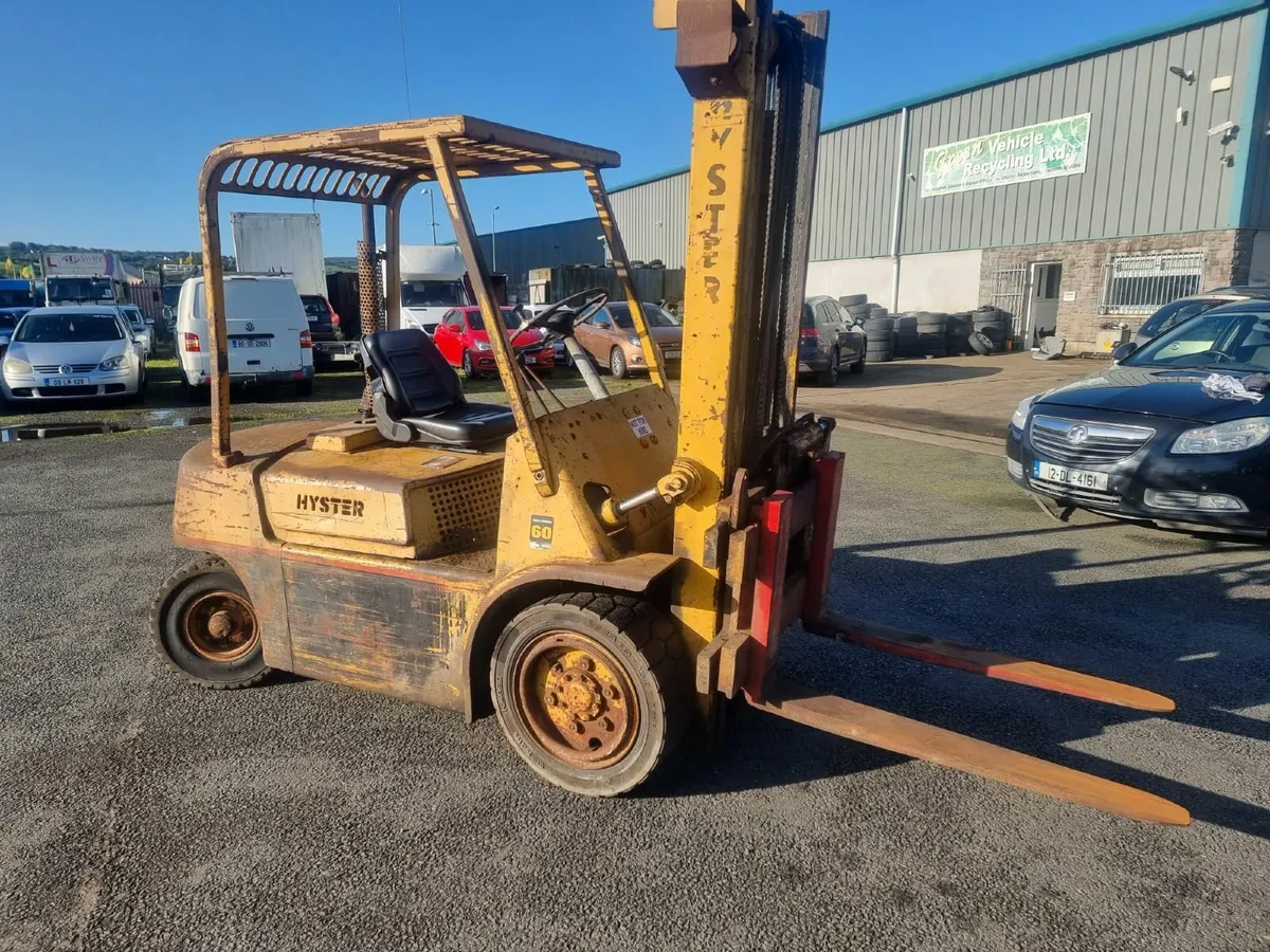 Forklift - Image 3