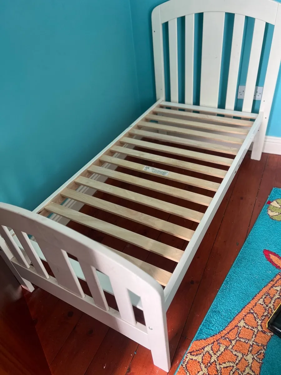 Bed ‘FREE Child’s bed ‘