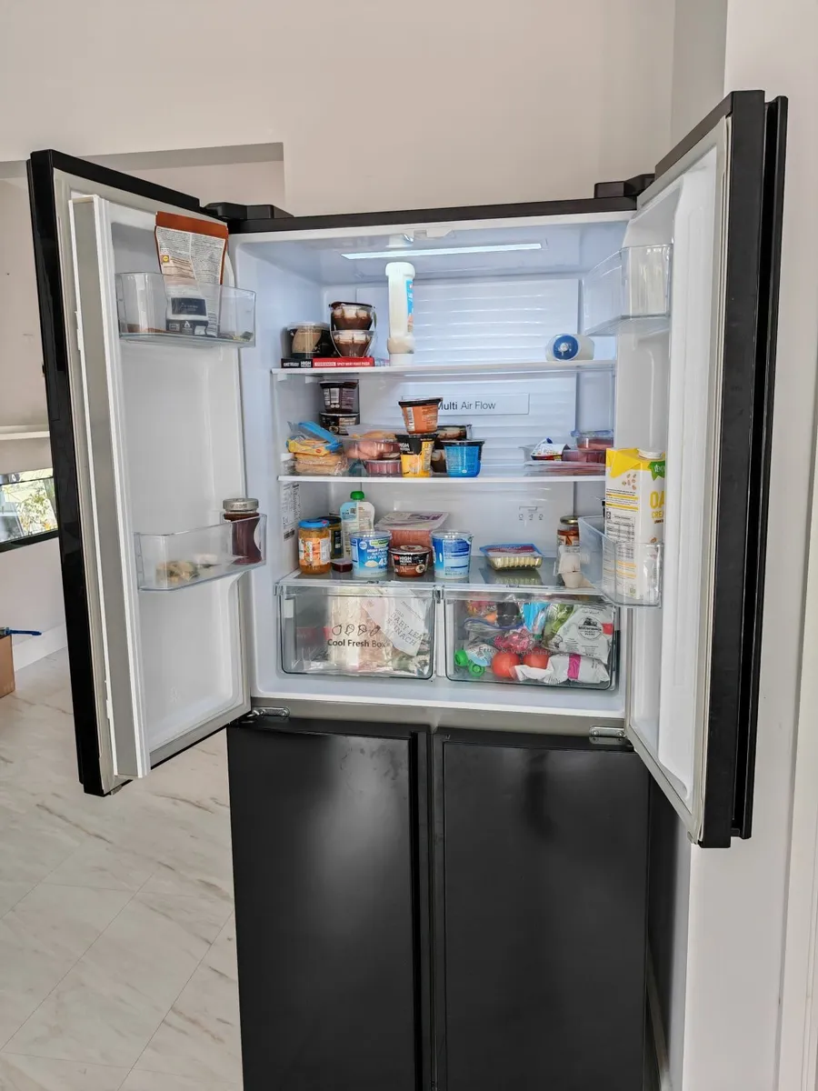 Black double door Fridge 427L - Image 2
