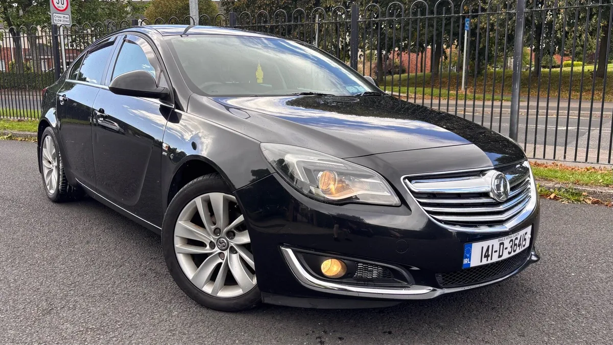 Vauxhall Insignia 2014 - SRI - LOW Mileage - Image 1