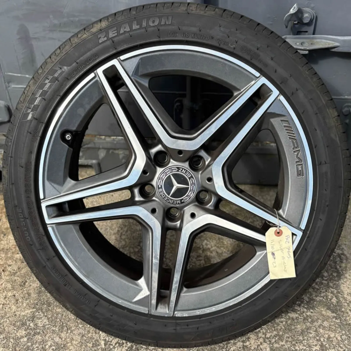 18" GENUINE MERCEDES A CLASS AMG W177 ALLOYS - Image 4