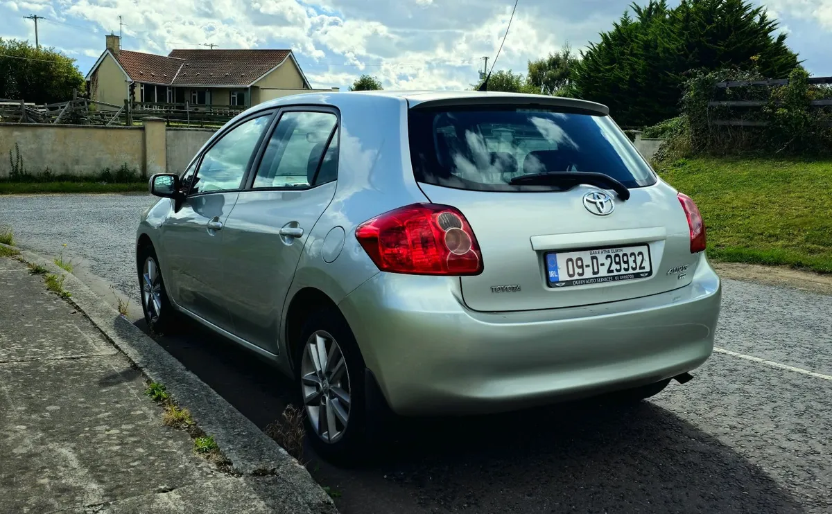 Auris 2009 Automatic. New NCT. 29k miles - Image 3