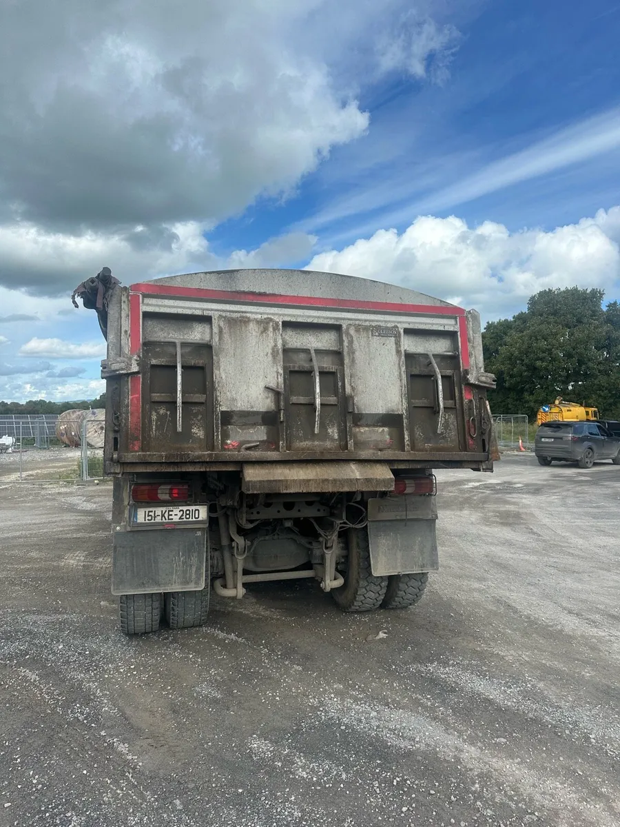 2015 merc tar spec tipper - Image 4