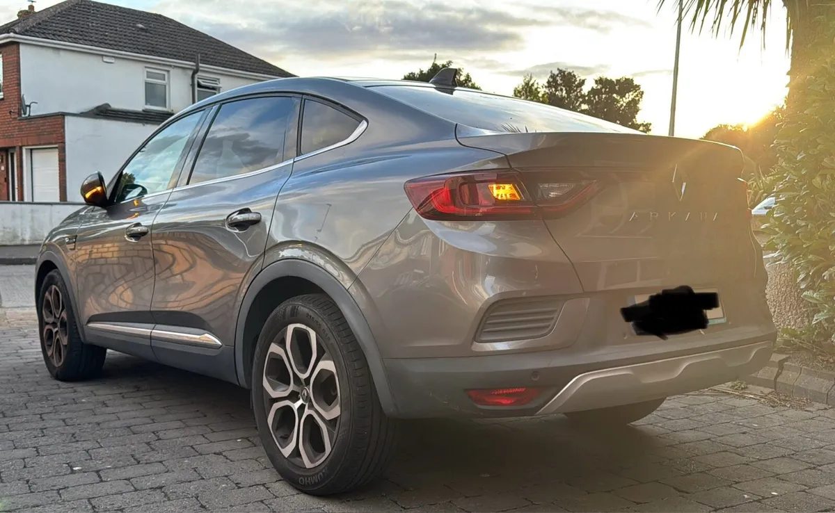 Renault Arkansas S Edition E-Tech Hybrid - Image 3
