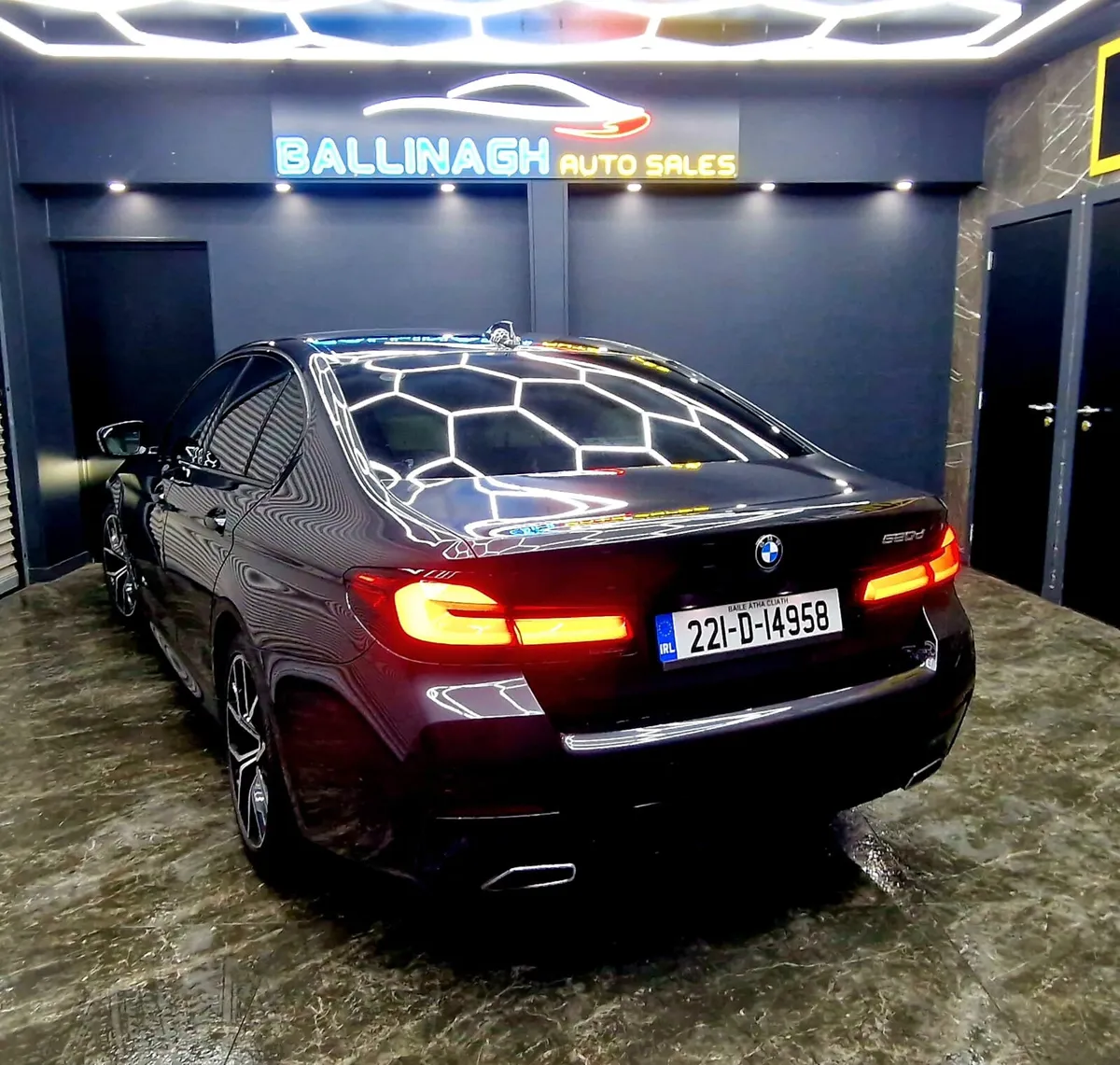 BMW 520D M-Sport 2022 SUNROOF - Image 4