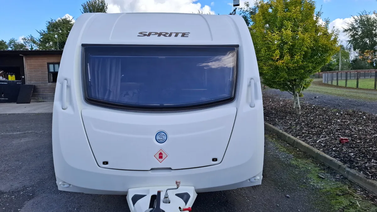 Swift Sprite Major caravan - Image 2